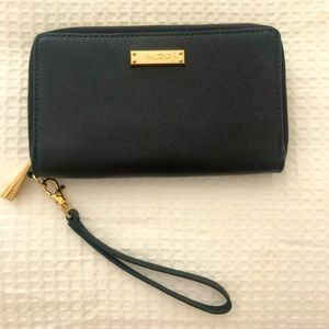 Aldo clutch wallet